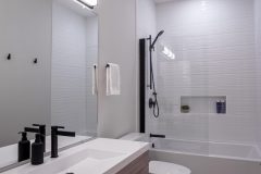 bathroom renovations - Petrolia, ON-esser-032-1-scaled